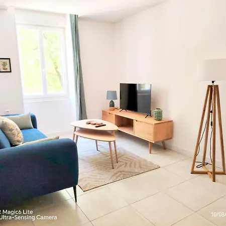 Daire T3, Hyper Centre, 1 Er Etage, Avec Garage En Supplement